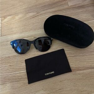 Tom Ford TF-517 Adrenne Women's Sunglasses in Black